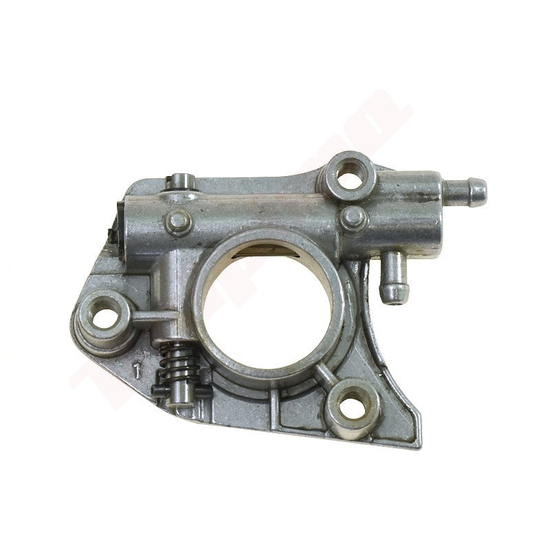 Oliepomp passend op ECHO CS4200 , CS520 ( 437002-38330 )