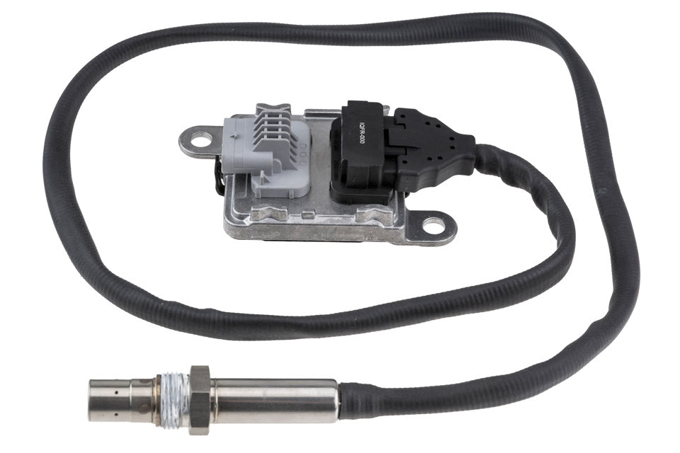 Nox-sensor ureuminspuiting