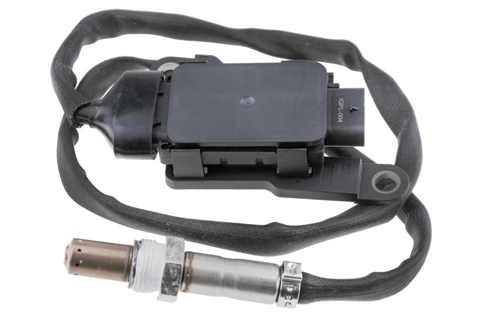 Nox-sensor ureuminspuiting