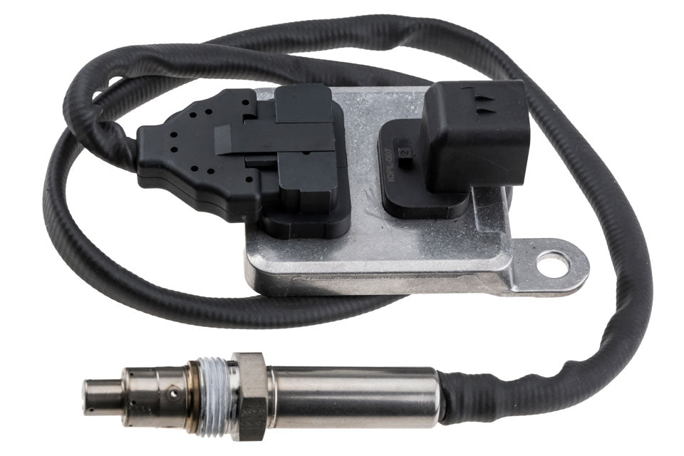 Nox-sensor ureuminspuiting