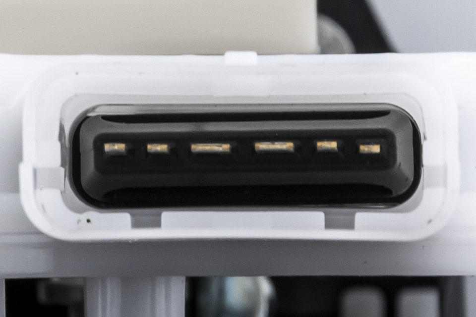 Central Door Lock Actuator Front NTY: EZC-KA-016 OEM 81311-1W030