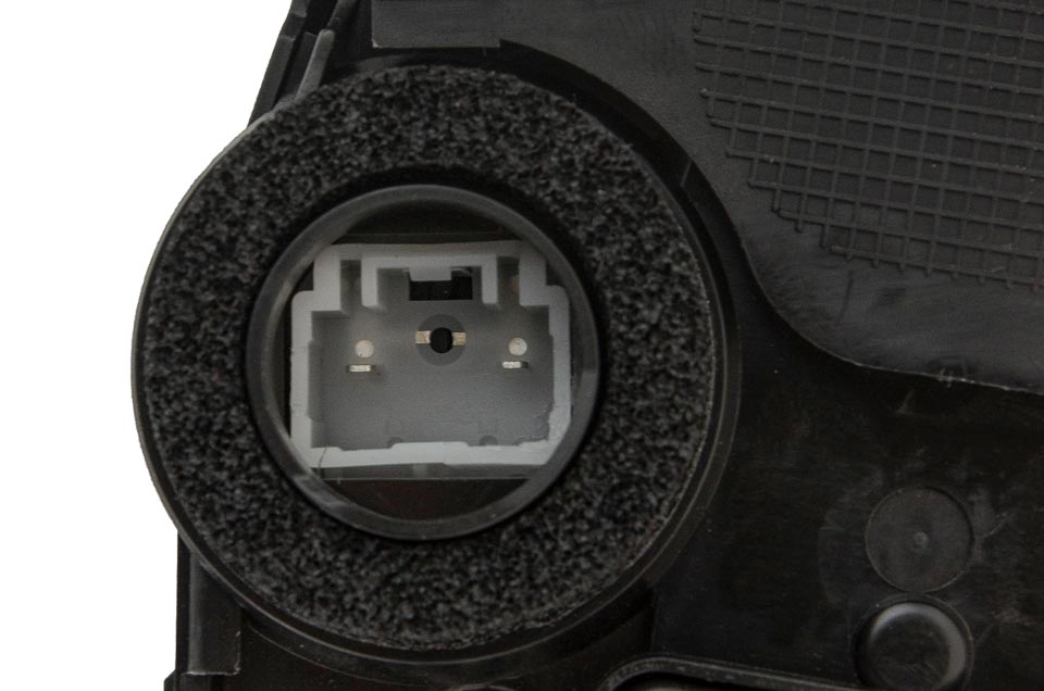 Central Door Lock Actuator Rear NTY: EZC-TY-056 OEM 69050-47041