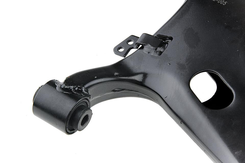 Front Arm NTY: ZWD-SB-005S OEM 20202-AG180