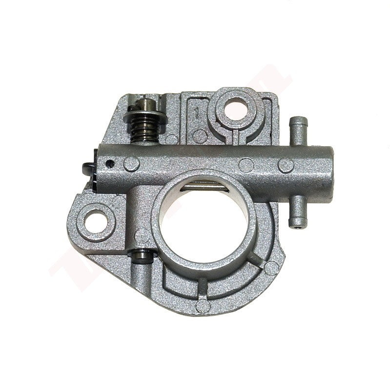 Oliepomp passend op ECHO CS3300 , CS3050 , CS3400 CS3450 ( 43700239130 )