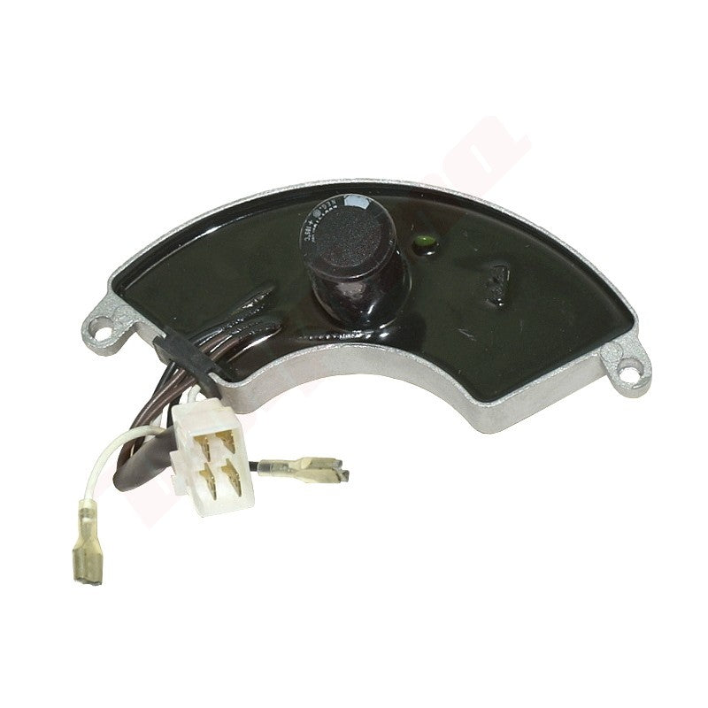 Spanningsregelaar passend op P1 250V 470uF ALU