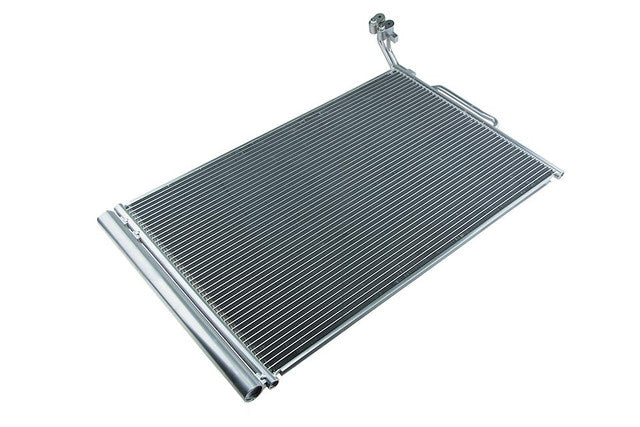 Condensor airconditioning 