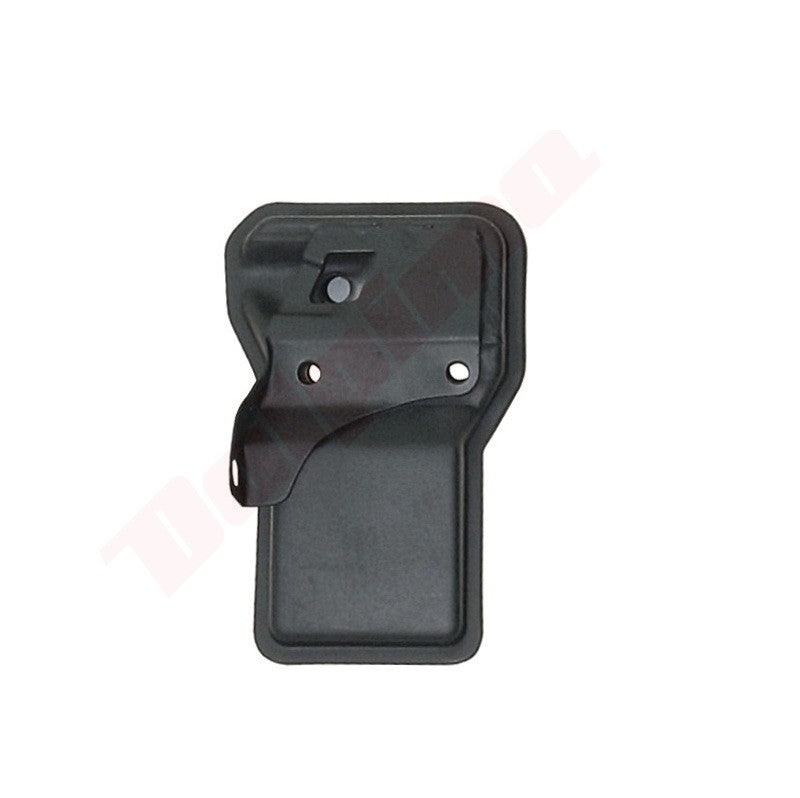 Uitlaat passend op Chinese kettingzaag 38 cc