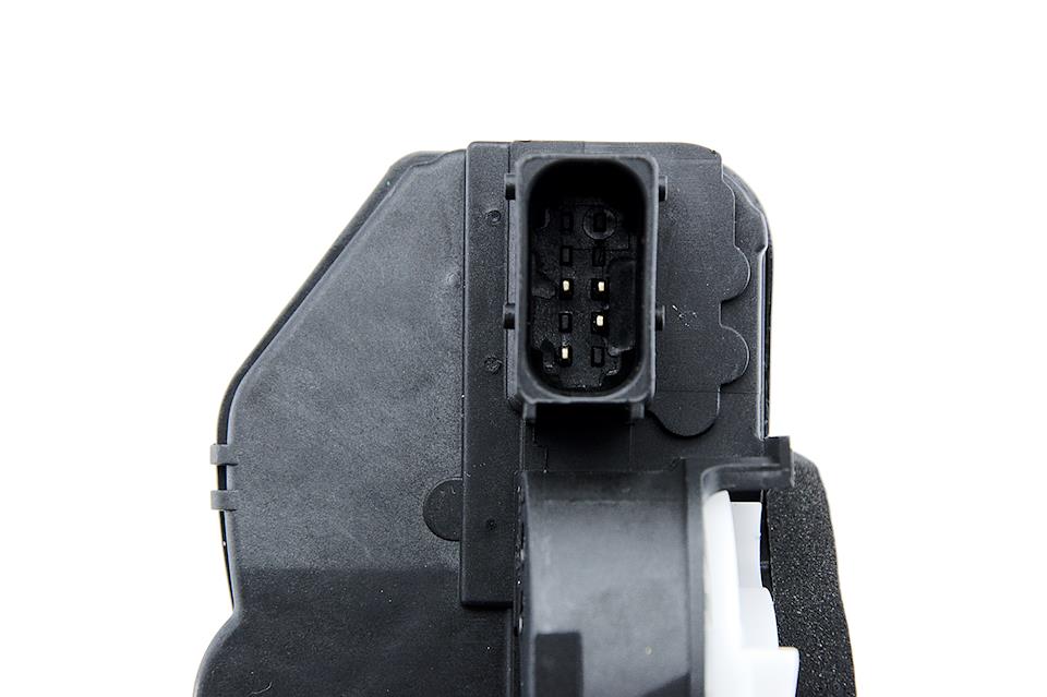 Central Door Lock Actuator Front NTY: EZC-PL-009 OEM 13579523