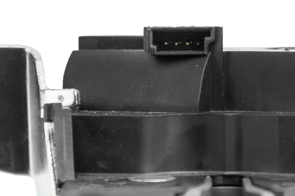 Serrure de hayon NTY : EZC-ME-174 OEM 2047400535