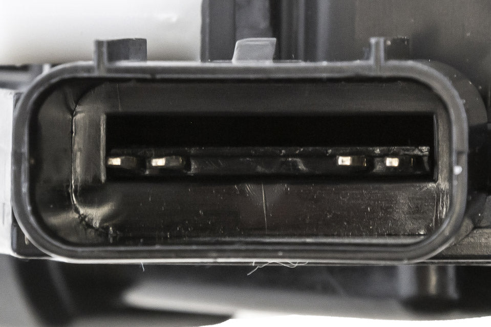 Central Door Lock Actuator Rear NTY: EZC-HY-672 OEM 81420-C8020