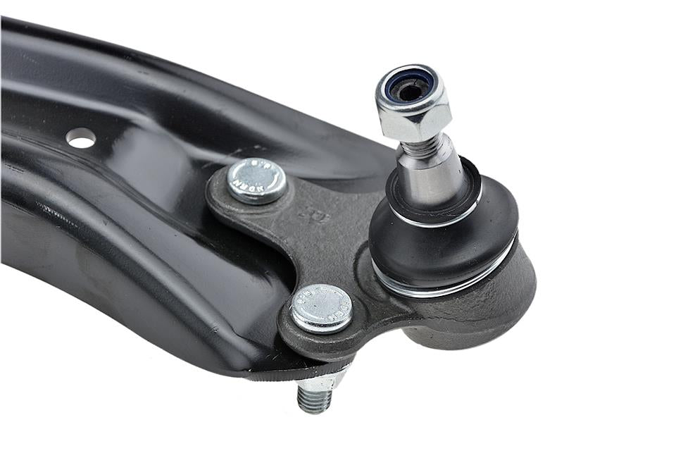 Front Arm OEM 2Q0407152C