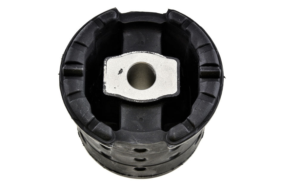 Querlenkergummi OEM 33316770454