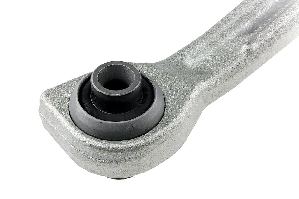 Front Arm NTY: ZWD-ME-030 OEM 2213307707